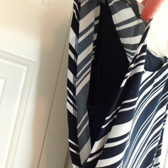 Chico's Womens Black White Pleated Lined Knit Kit Stripe Sleeveless Blouse Sz 0 - Picture 7 of 10